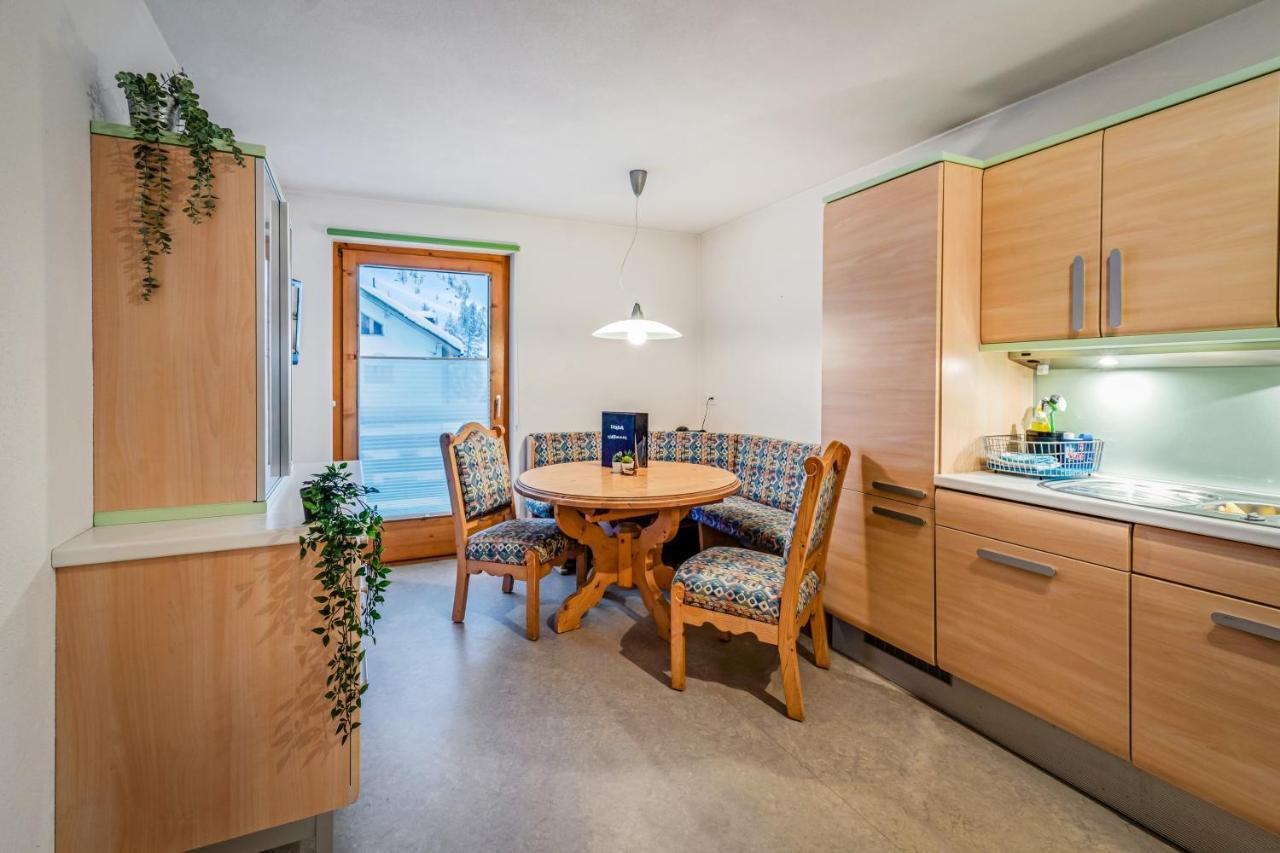 Haus Derby Apartment Samnaun Luaran gambar